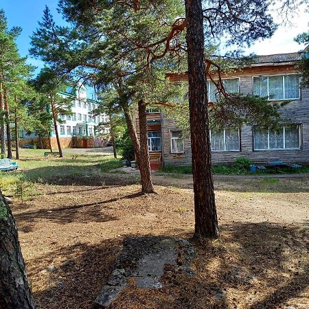 Гостевой Пансионат "Советский Союз" У Ербола Shchūchīnsk Dış mekan fotoğraf